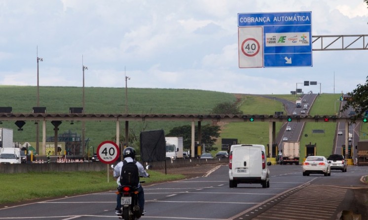Sinalização do pedágio automático nas rodovias paulistas são readequadas