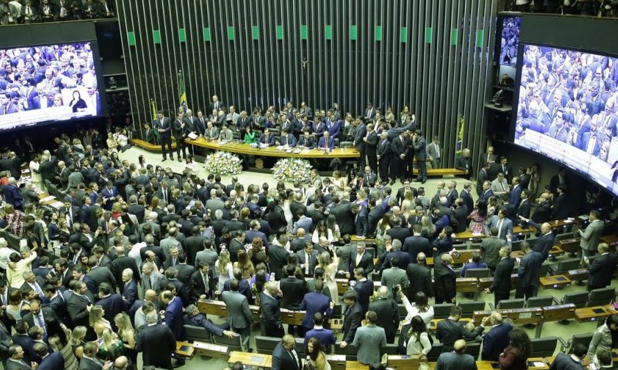 Em Brasília, governador prestigia as posses de deputados e senadores