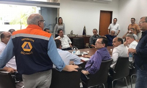 Vereadores debatem uso de verbas para obras depois das fortes chuvas