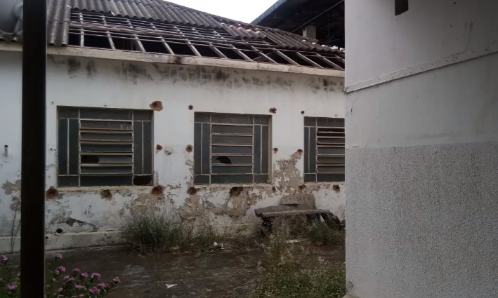 Vereadores dizem que um “tsunami” parece ter atingido a escola Nadeide