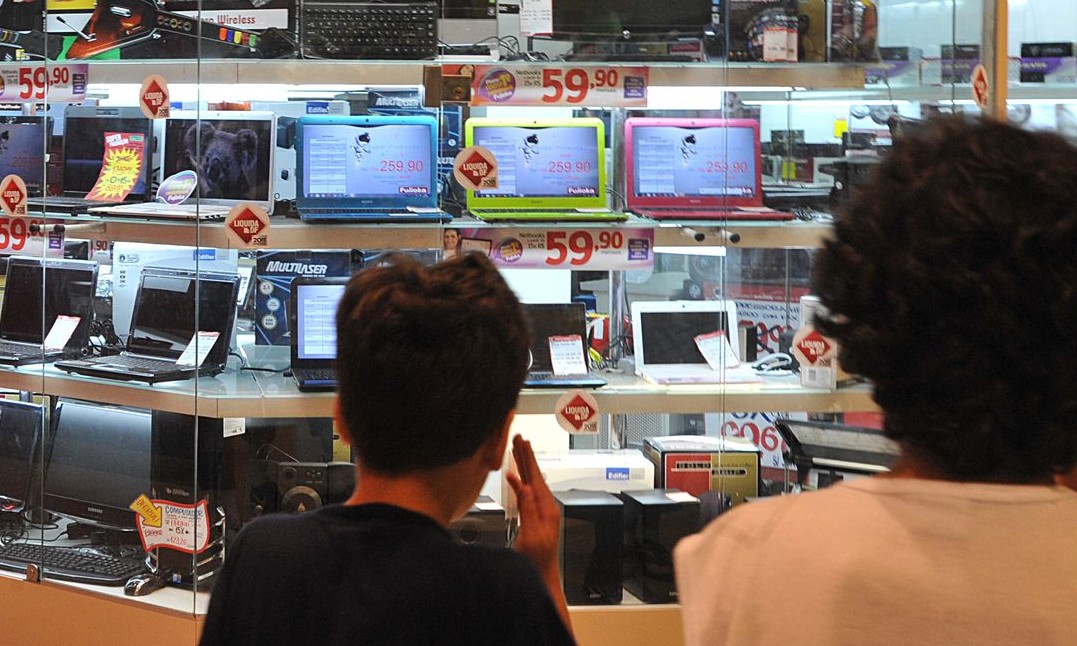 Endividamento e inadimplência sobem de dezembro para janeiro
