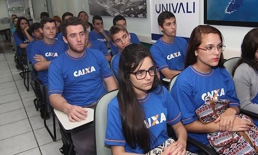 Caixa Econômica Federal lança seletivo para estágio para níveis médio e superior