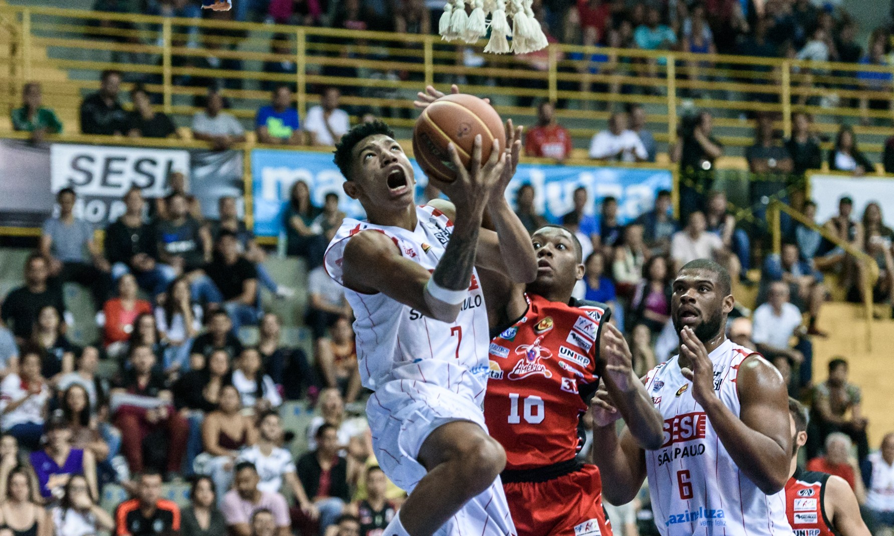 Liga Nacional de Basquete anuncia times na segunda; Franca terá três titulares