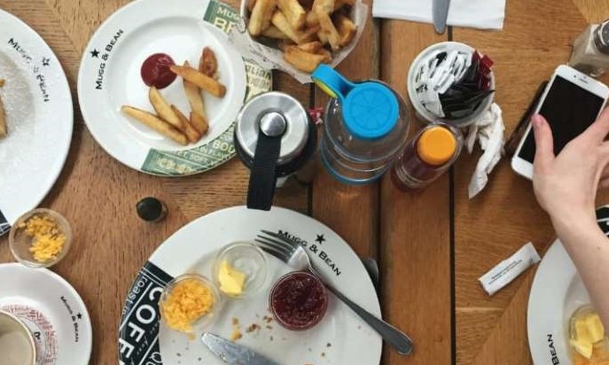 Reeducação alimentar e redes sociais não combinam – entenda