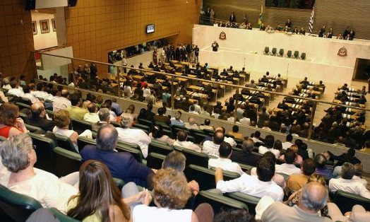 Entenda por que a Alesp dá posse aos deputados eleitos somente em março