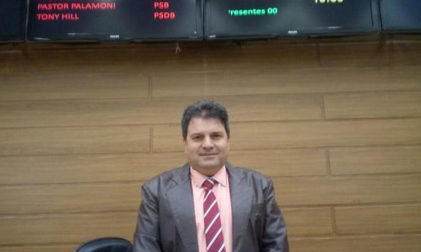 Cobertura no HC segue à espera de recursos, afirma o vereador Marco Garcia