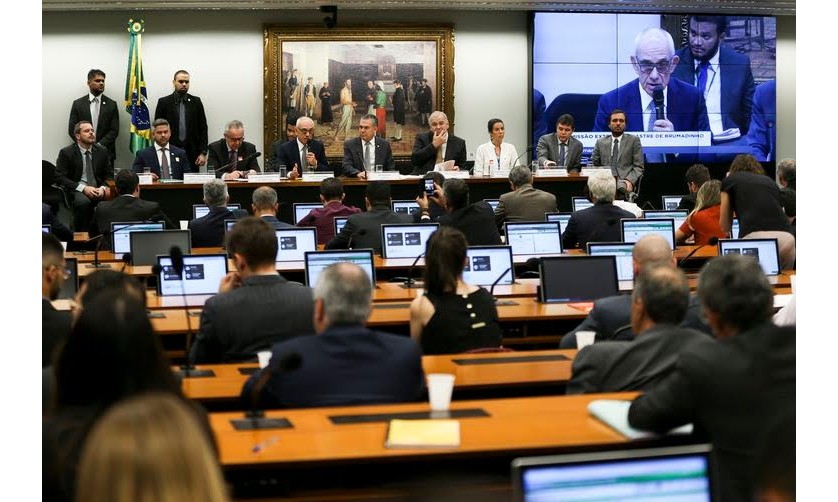 Comissão que apura a tragédia em Brumadinho deve consultar especialistas