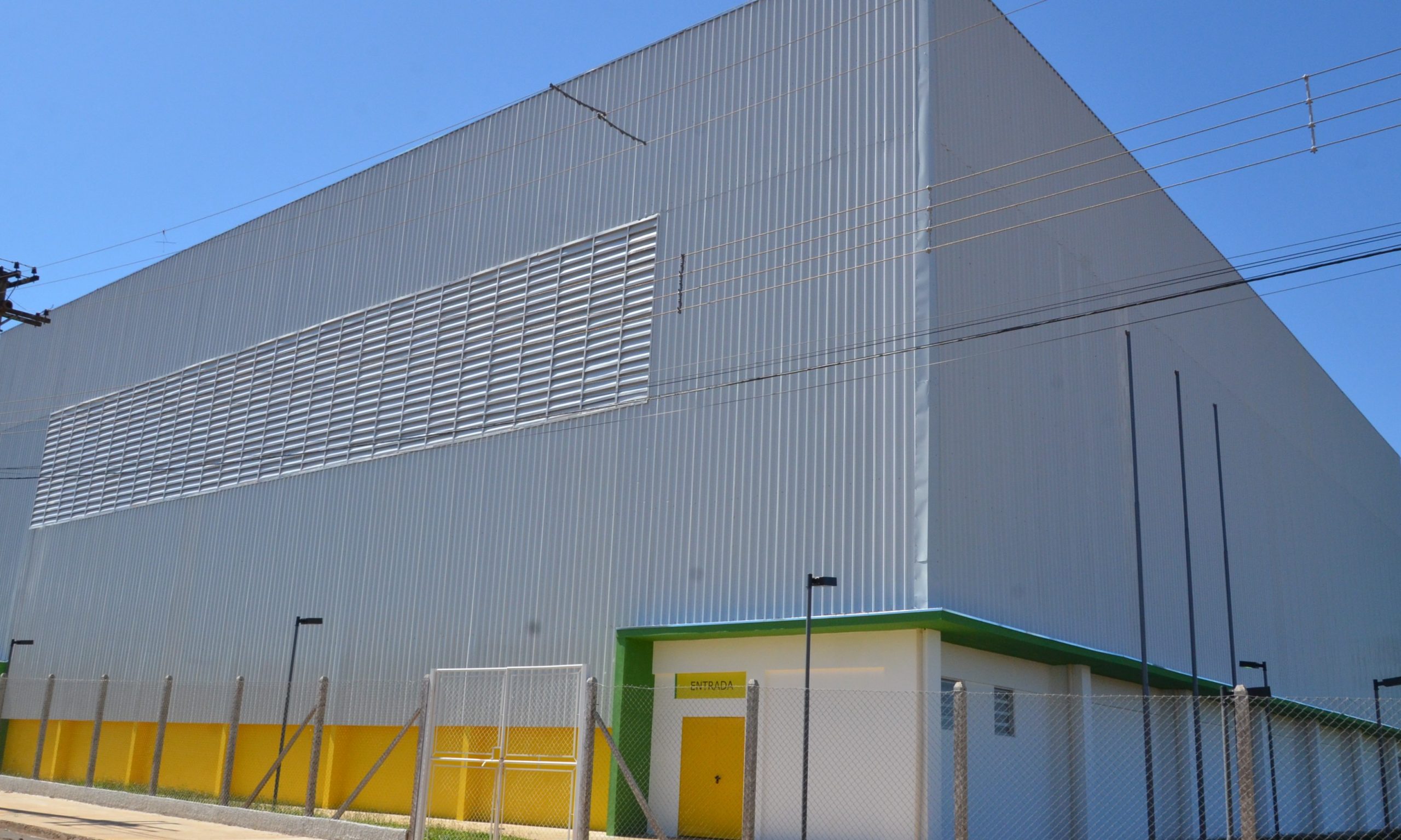 Centro de Esporte do Jardim Cambuí inscreve para futsal e vôlei nesta segunda, 18