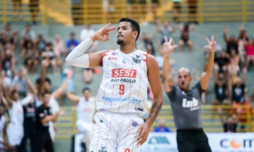 Sesi Franca enfrenta o Capitanes de olho na vaga na decisão do campeonato