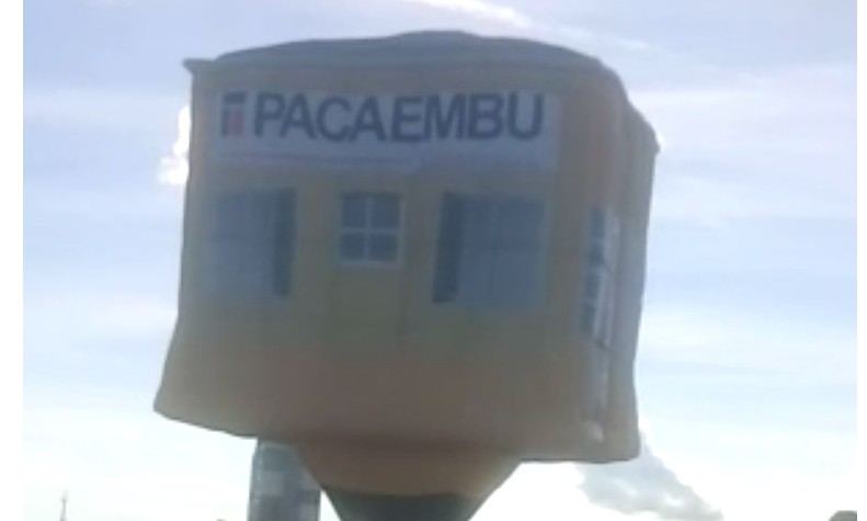 Balão Casa da Pacaembu Construtora sobrevoa Franca e chama a atenção