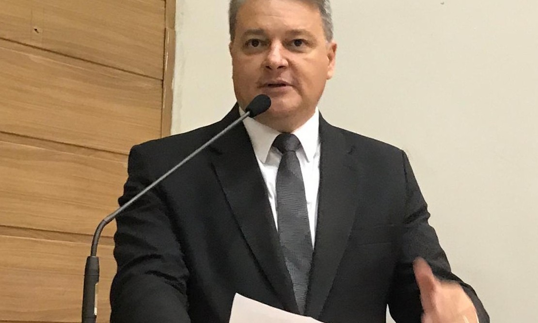 Para vereador Adermis, déficit da Prefeitura é falta de gestão do governo