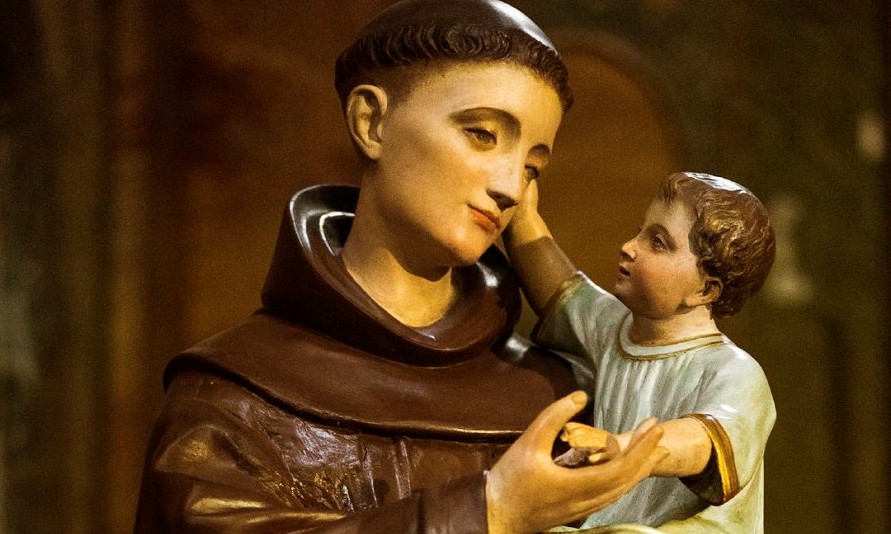 Paróquia Santo Antônio em Franca realiza tradicional trezena