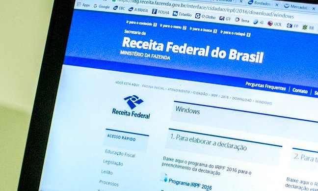 Contribuintes poderão aproveitar feriado para preparar declaração do IR