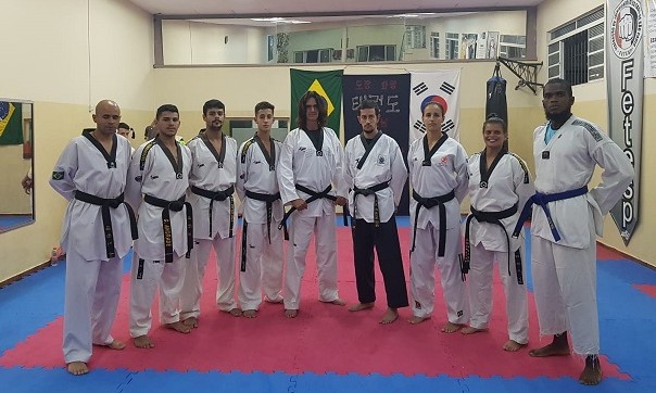 Equipes de Franca de Taekwondo participam do Campeonato Paulista