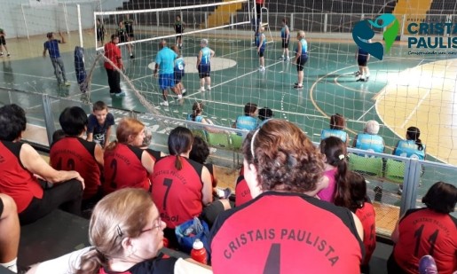 Vôlei da Melhor Idade de Cristais Paulista estará no III Jogos de Praia da SELT