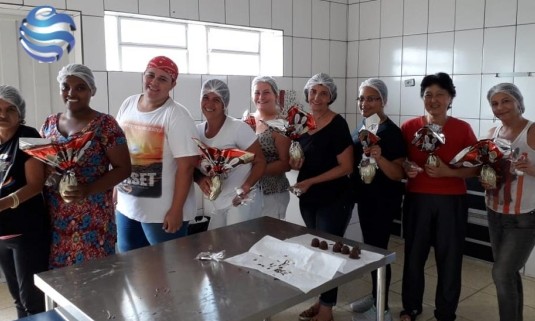 Fundo Social de Pedregulho forma turmas em confecção de Ovos de Páscoa