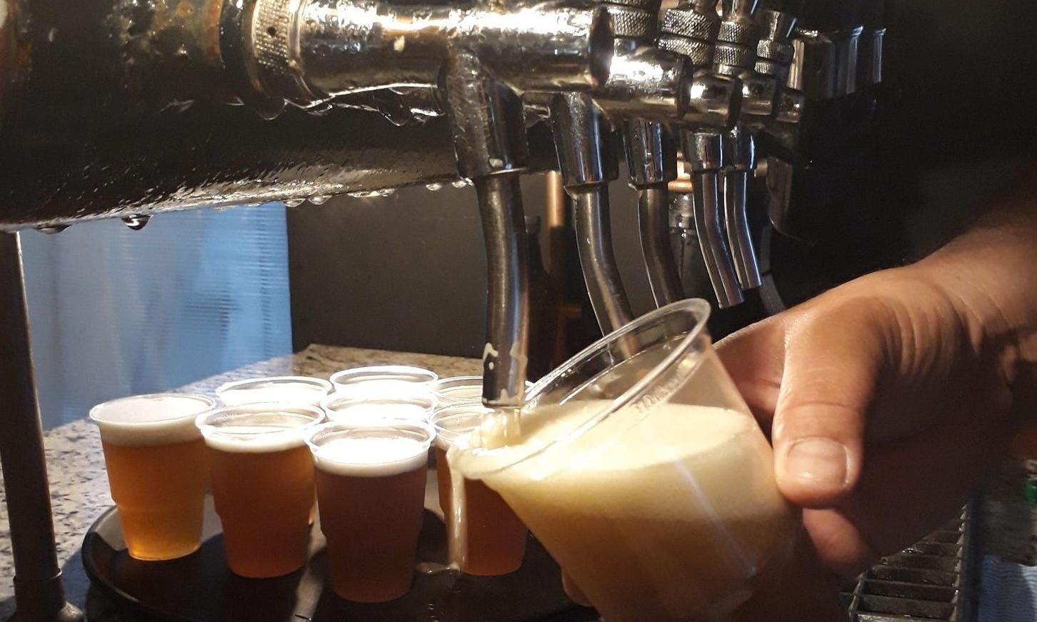 Núcleo da ACIF une cerveja artesanal e rock em festival neste sábado
