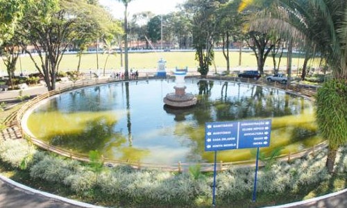 Lago do Parque de Exposições “Fernando Costa é revitalizado e terá carpas