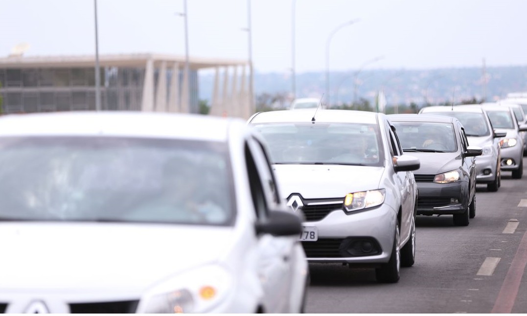 Governo regulamenta inscrição de motoristas de aplicativo no INSS