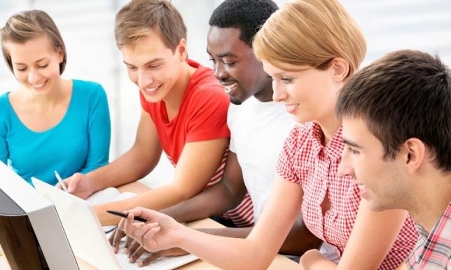 Moore Stephens inicia seleção para contratação de jovens em Ribeirão Preto