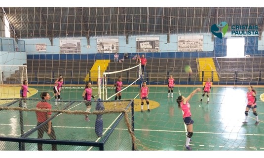 Liga de Vôlei teve rodada com Cristais, Barretos e Uberaba neste sábado