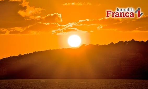 Temperatura volta a subir e tempo fica estável em Franca nesta segunda, 20