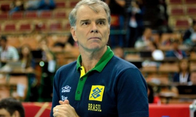 Associação Francana de Voleibol comemora 30 anos com visita de Bernardinho