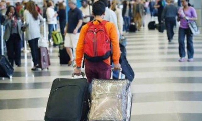 Procon-SP dá dicas a viajantes sobre despacho de bagagens em avião e ônibus