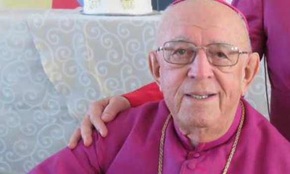 Dom Diógenes é homenageado com nome em Centro de Esportes