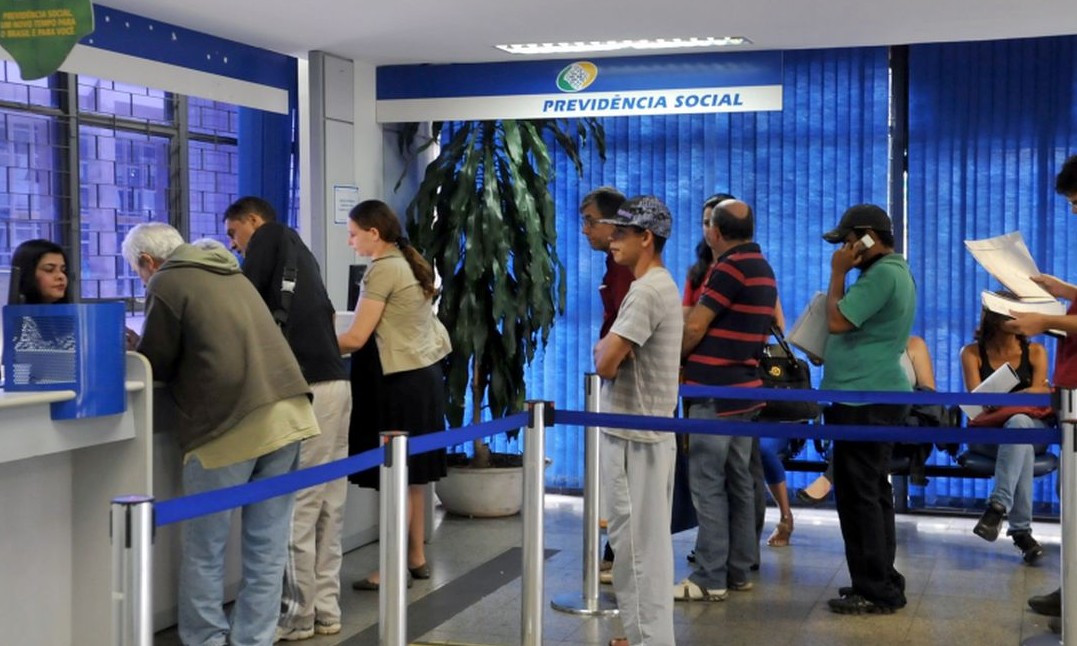 Saiba como fazer pedido de revisão do INSS pela internet ou telefone