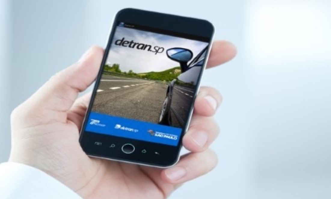 Detran-SP tem aplicativo com serviços que facilitam a vida dos motoristas