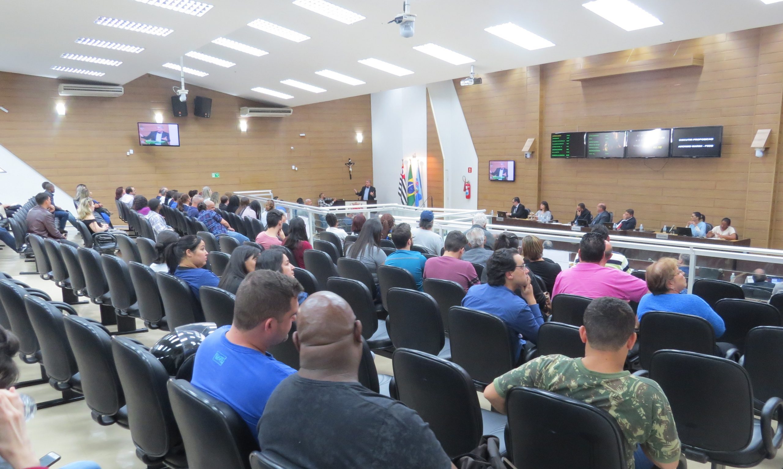 Maioria dos vereadores rejeita projeto de subsídio para o transporte coletivo