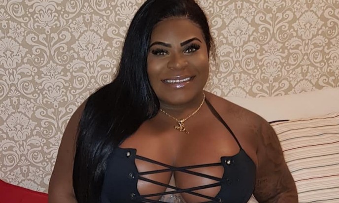 Jojo Todynho é chamada de ‘feia’ e rebate na web: ‘Bonita é minha conta bancária’