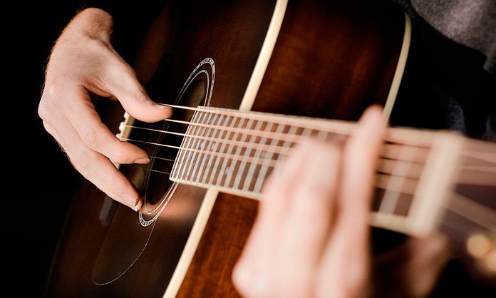 Prefeitura de Sales de Oliveira abre inscrição para curso de iniciação ao violão