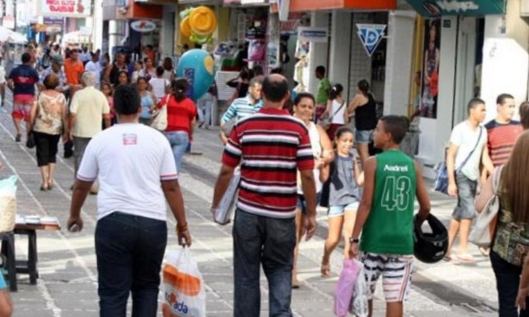 Saques do FGTS devem melhorar consumo e confiança do empresário