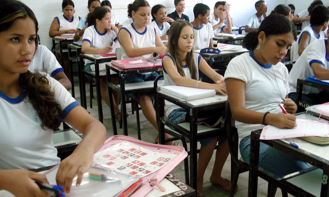 Estudantes da rede pública podem concorrer a bolsa de estudos na Itália