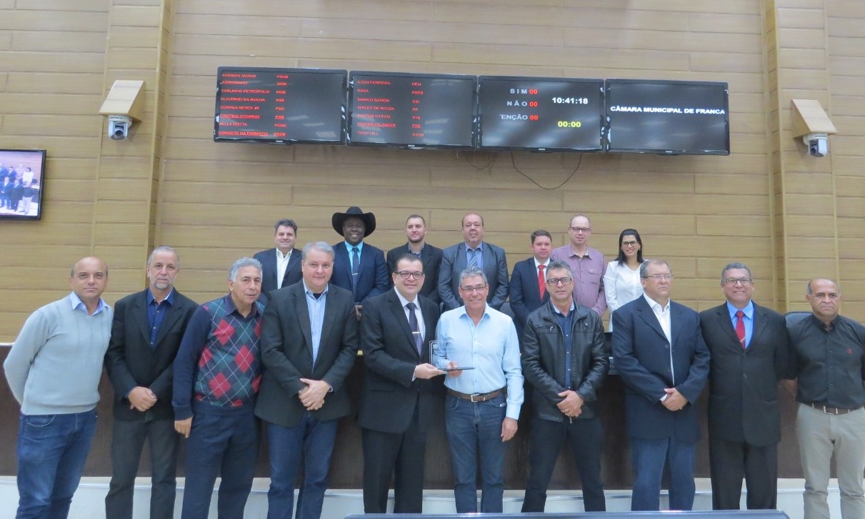 Santa Casa de Franca recebe homenagem da Câmara pelos 122 anos
