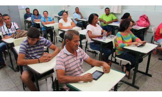 Mais de 3,6 mil pessoas se inscrevem na Educação de Jovens e Adultos (EJA) 2019