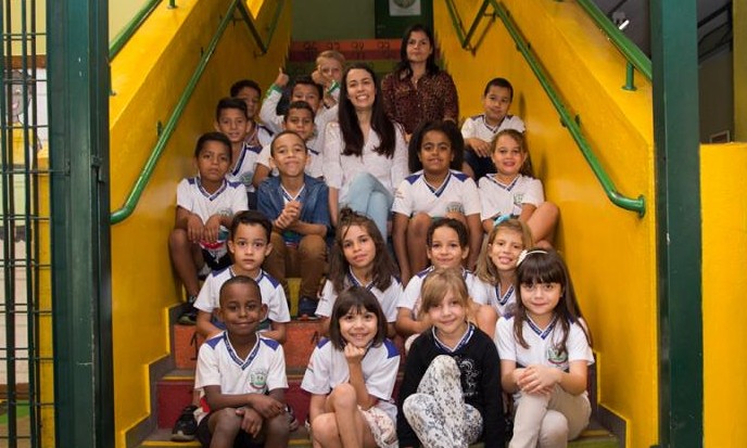 Professora da vizinha Sales Oliveira é finalista do 22º Prêmio Educador Nota 10