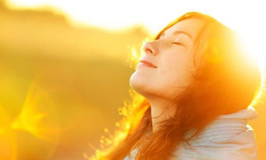 Maioria dos brasileiros tem carência de vitamina D, que é de graça
