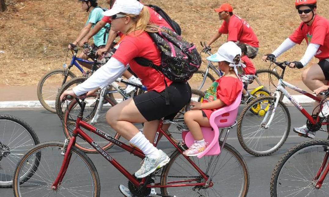 No Dia do Ciclista, campanha alerta sobre o uso seguro da bicicleta
