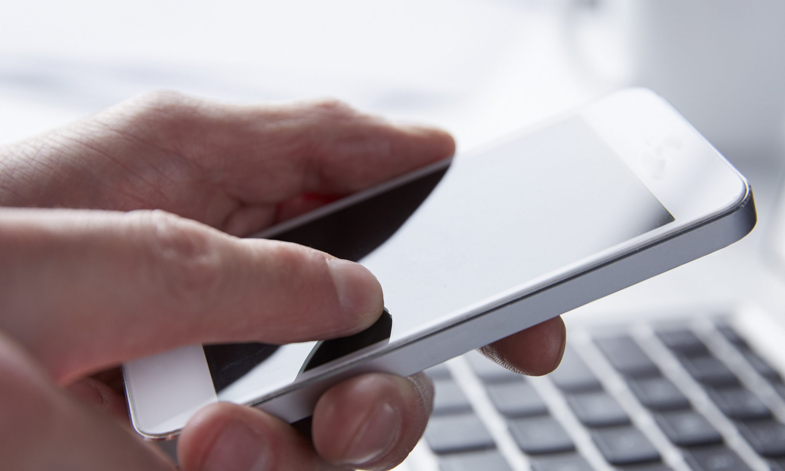 Usuário de celular pré-pago da Algar Telecom deve se recadastrar até 31 de agosto