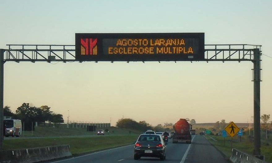 Rodovias da região de Franca recebem campanha sobre esclerose múltipla
