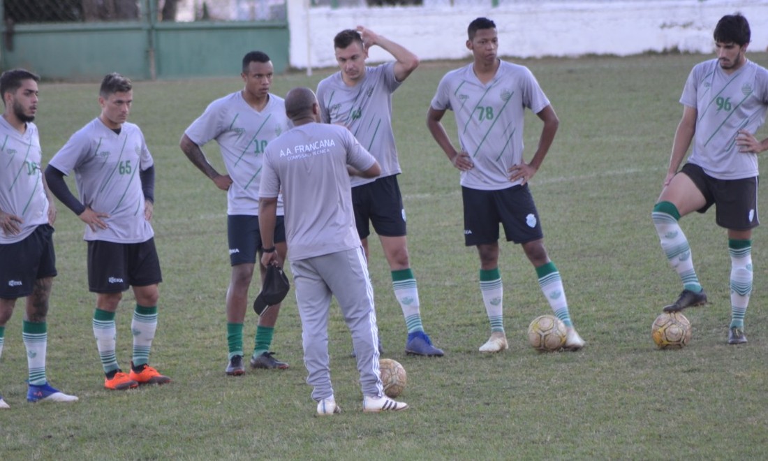 Atletas da Francana voltam aos treinos focados em vencer na 3ª fase
