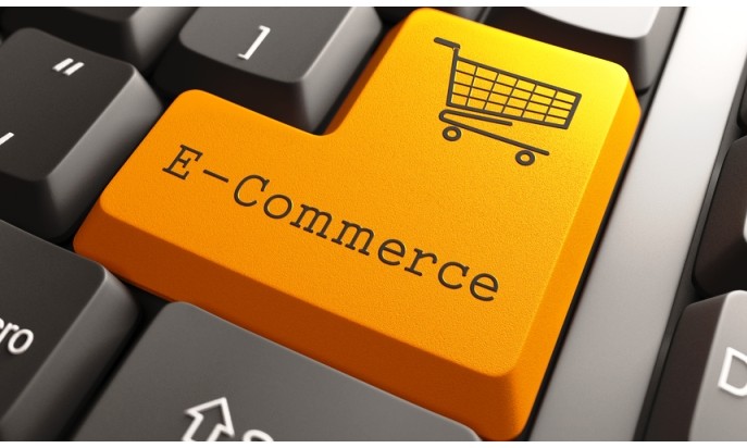 Cursos de e-commerce e gestão financeira da ACIF recebem inscrições