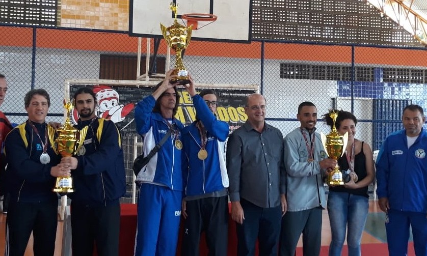 Atletas do Taekwondo de Franca ganham título nacional no Rio de Janeiro