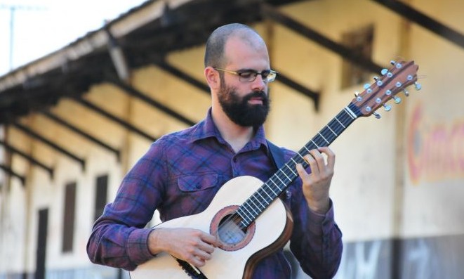 Mostra SESI-SP de Música Erudita começa dia 29, com o violeiro Bruno Sanches