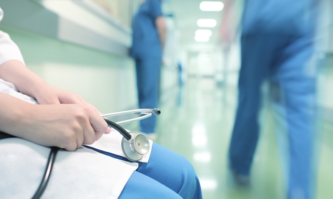 OMS mostra que 5 pessoas morrem a cada minuto por erro médico