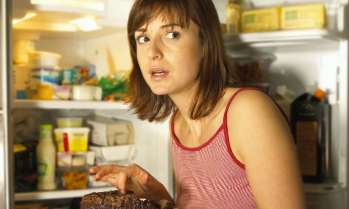 Especialista em nutrição revela o que fazer para evitar sentir fome à noite