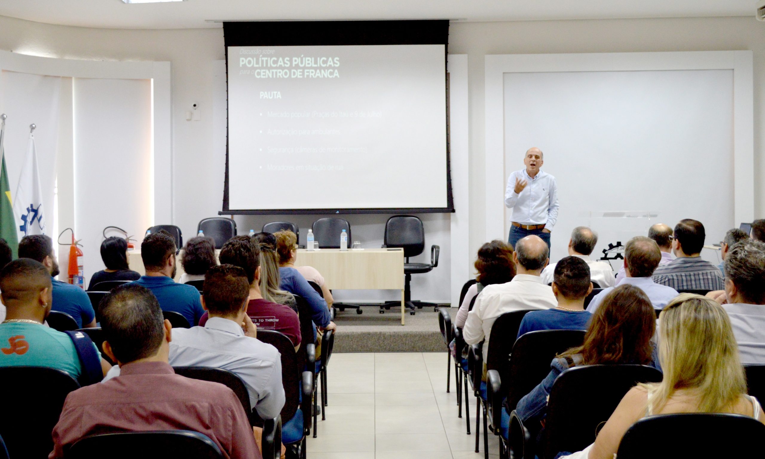 ACIF reúne empresários e autoridades para discutir segurança do Centro